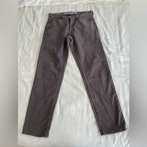 Men’s Banana Republic Athletic Travel Jeans